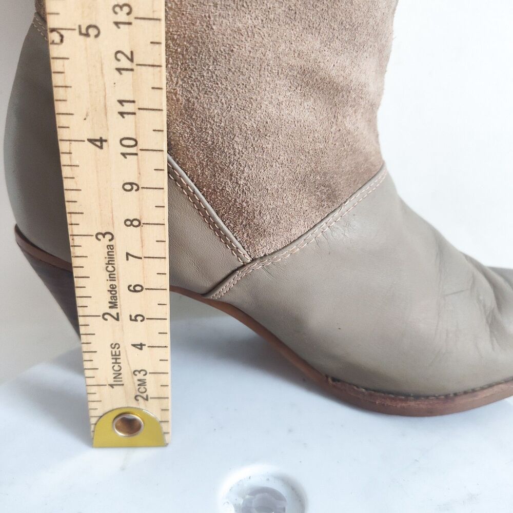 Vintage Neutral Suede Leather Pull On Boho Ankle Boots Size 6.5 Western Mid-Calf - Picture 10 of 11